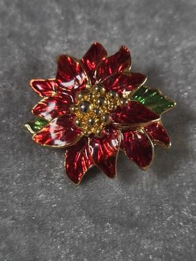 Vintage Style Red Enamel Poinsettia Brooch | Holiday Christmas Pin